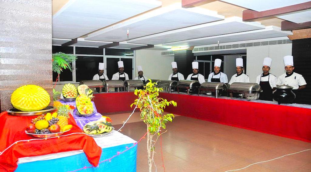 Hotel Central Park Ongole 外观 照片
