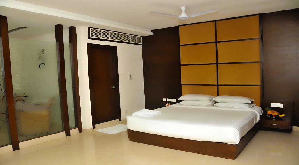 Hotel Central Park Ongole 外观 照片
