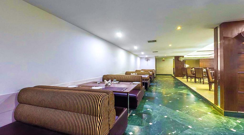 Hotel Central Park Ongole 外观 照片